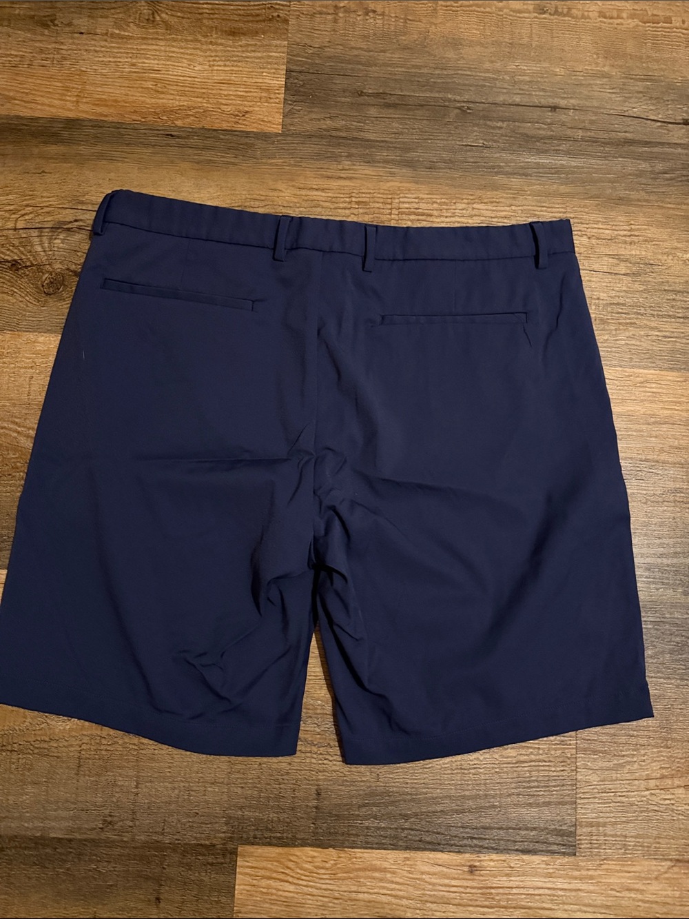 Theory Men’s Navy Flat-Front Shorts - Picture 6 of 7